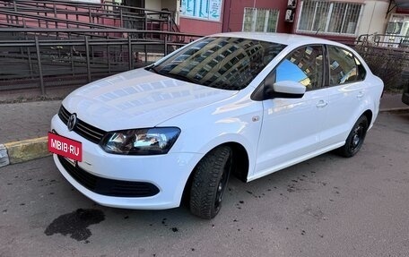 Volkswagen Polo VI (EU Market), 2014 год, 980 000 рублей, 2 фотография