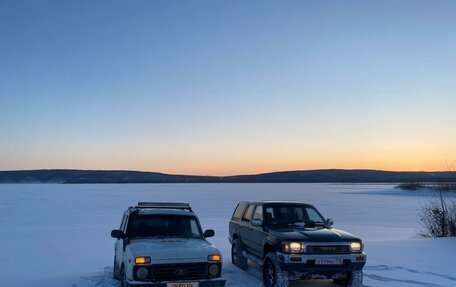 Toyota Hilux Surf III рестайлинг, 1990 год, 600 000 рублей, 5 фотография