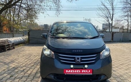 Honda Freed I, 2010 год, 800 000 рублей, 32 фотография