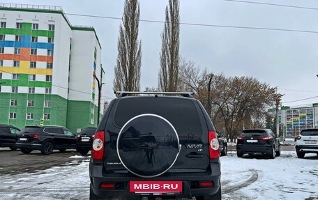 Chevrolet Niva I рестайлинг, 2017 год, 845 000 рублей, 6 фотография