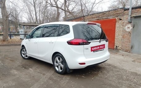 Opel Zafira C рестайлинг, 2013 год, 1 300 000 рублей, 8 фотография