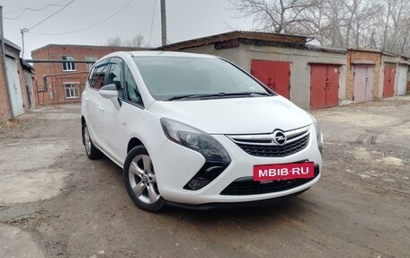 Opel Zafira C рестайлинг, 2013 год, 1 300 000 рублей, 20 фотография