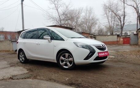 Opel Zafira C рестайлинг, 2013 год, 1 300 000 рублей, 19 фотография