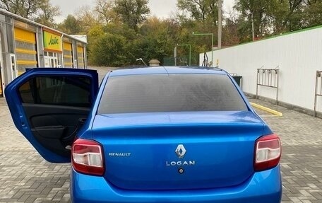 Renault Logan II, 2016 год, 950 000 рублей, 7 фотография