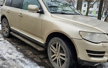 Volkswagen Touareg III, 2003 год, 770 000 рублей, 2 фотография