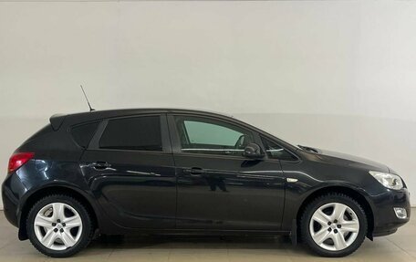 Opel Astra J, 2011 год, 720 000 рублей, 8 фотография