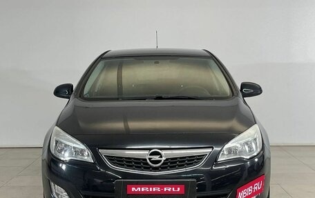 Opel Astra J, 2011 год, 720 000 рублей, 2 фотография