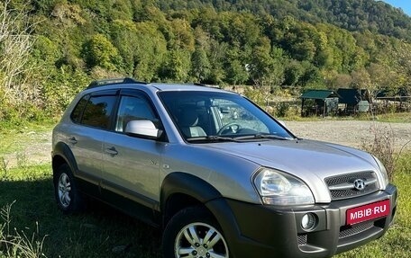 Hyundai Tucson III, 2005 год, 870 000 рублей, 1 фотография