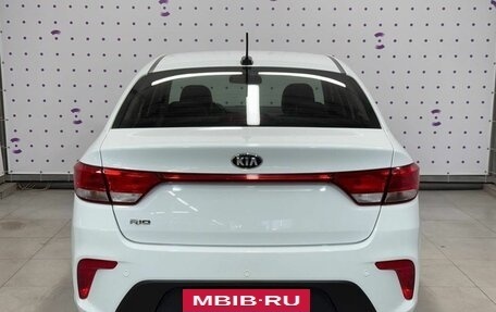 KIA Rio IV, 2018 год, 1 399 000 рублей, 17 фотография