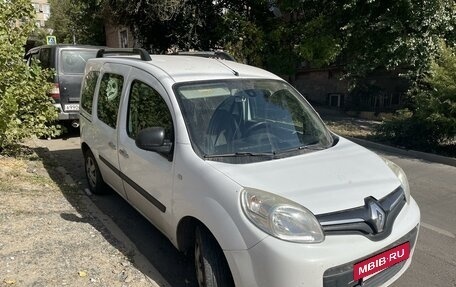 Renault Kangoo II рестайлинг, 2013 год, 829 000 рублей, 3 фотография