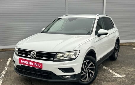 Volkswagen Tiguan II, 2019 год, 2 695 000 рублей, 3 фотография