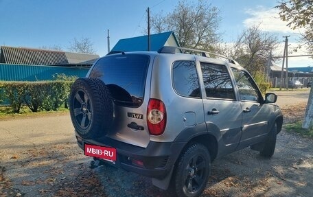 Chevrolet Niva I рестайлинг, 2014 год, 857 000 рублей, 6 фотография