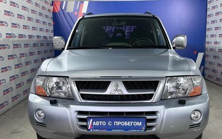 Mitsubishi Pajero III рестайлинг, 2004 год, 995 000 рублей, 2 фотография