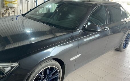 BMW 7 серия, 2013 год, 2 900 000 рублей, 4 фотография