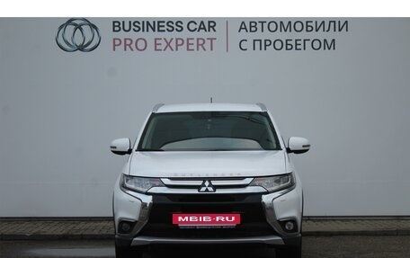 Mitsubishi Outlander III рестайлинг 3, 2016 год, 1 900 000 рублей, 2 фотография