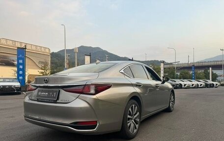 Lexus ES VII, 2021 год, 3 500 000 рублей, 6 фотография