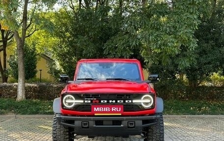 Ford Bronco, 2024 год, 8 444 000 рублей, 2 фотография