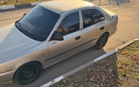 Hyundai Accent II, 2004 год, 290 000 рублей, 2 фотография