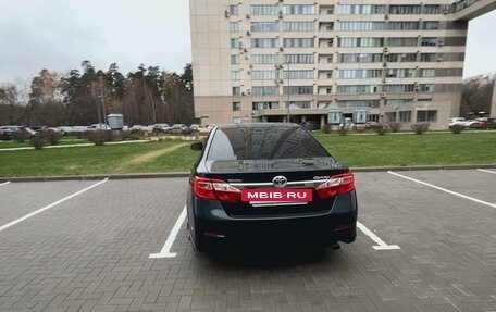 Toyota Camry, 2013 год, 1 825 000 рублей, 5 фотография