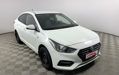 Hyundai Solaris II рестайлинг, 2018 год, 1 345 000 рублей, 3 фотография