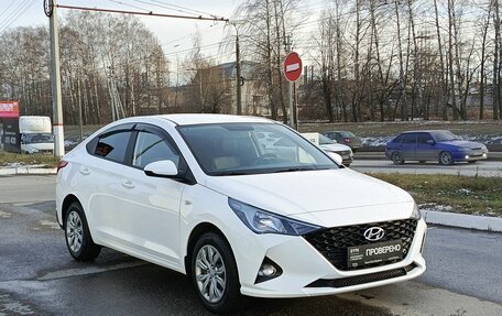 Hyundai Solaris II рестайлинг, 2021 год, 2 015 500 рублей, 3 фотография