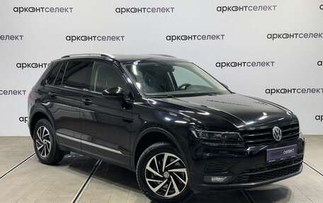 Volkswagen Tiguan II, 2018 год, 3 150 000 рублей, 3 фотография