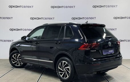 Volkswagen Tiguan II, 2018 год, 3 150 000 рублей, 4 фотография