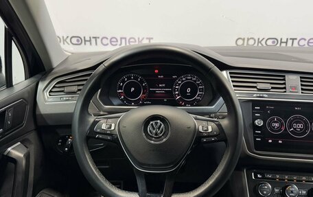 Volkswagen Tiguan II, 2018 год, 3 150 000 рублей, 11 фотография