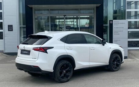 Lexus NX I, 2016 год, 2 890 000 рублей, 7 фотография