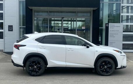 Lexus NX I, 2016 год, 2 890 000 рублей, 5 фотография