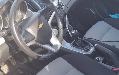 Chevrolet Cruze II, 2013 год, 810 000 рублей, 6 фотография