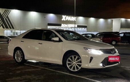 Toyota Camry, 2015 год, 2 190 000 рублей, 3 фотография