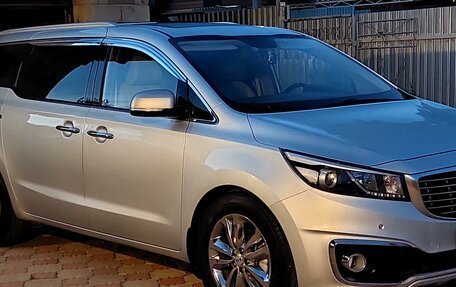 KIA Carnival III, 2017 год, 3 200 000 рублей, 1 фотография