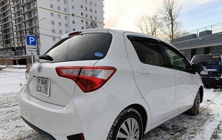 Toyota Vitz, 2019 год, 1 110 000 рублей, 5 фотография