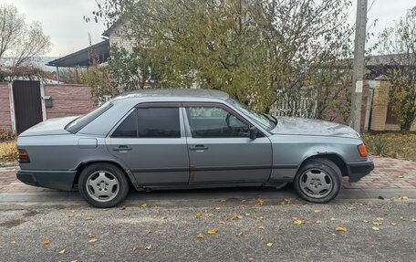 Mercedes-Benz W124, 1988 год, 120 000 рублей, 4 фотография