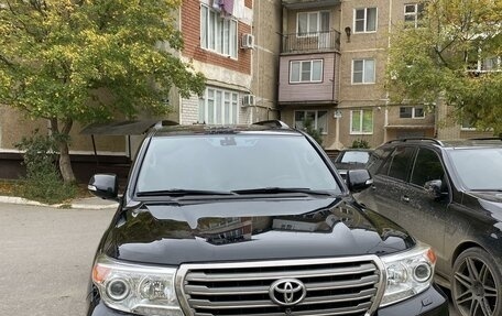 Toyota Land Cruiser 200, 2013 год, 4 155 000 рублей, 8 фотография