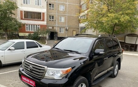 Toyota Land Cruiser 200, 2013 год, 4 155 000 рублей, 3 фотография