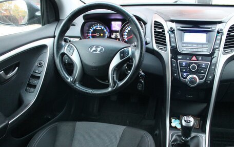 Hyundai i30 II рестайлинг, 2012 год, 1 100 000 рублей, 12 фотография