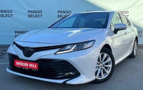 Toyota Camry, 2018 год, 2 650 000 рублей, 1 фотография