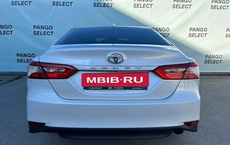 Toyota Camry, 2018 год, 2 650 000 рублей, 5 фотография