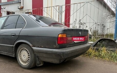 BMW 5 серия, 1990 год, 190 000 рублей, 3 фотография