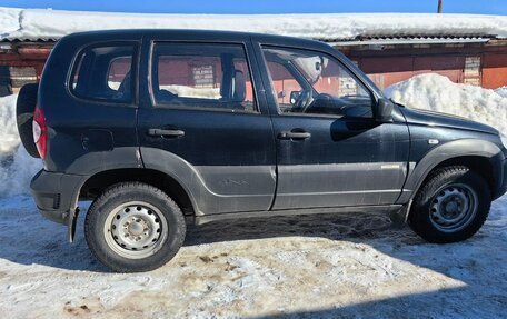 Chevrolet Niva I рестайлинг, 2013 год, 620 000 рублей, 10 фотография