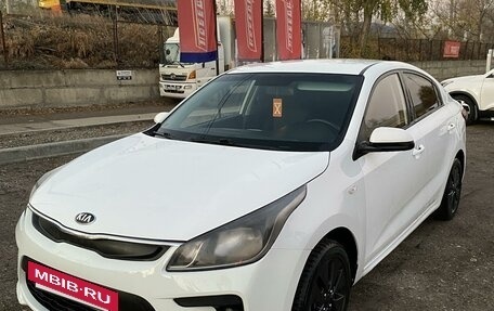 KIA Rio IV, 2019 год, 1 350 000 рублей, 3 фотография