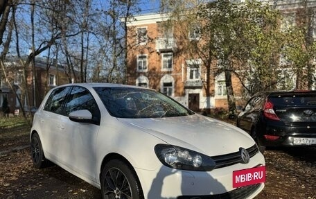 Volkswagen Golf VI, 2011 год, 899 000 рублей, 3 фотография