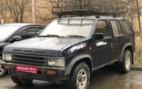 Nissan Terrano II рестайлинг, 1993 год, 329 000 рублей, 1 фотография