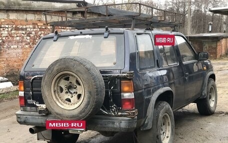 Nissan Terrano II рестайлинг, 1993 год, 329 000 рублей, 5 фотография