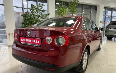 Volkswagen Jetta VI, 2007 год, 699 000 рублей, 5 фотография