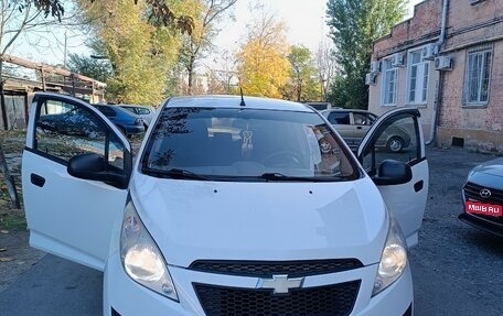 Chevrolet Spark III, 2013 год, 745 000 рублей, 1 фотография