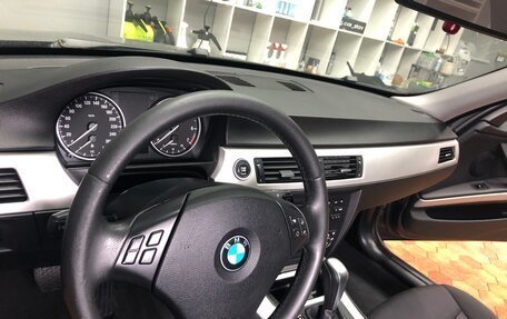 BMW 3 серия, 2009 год, 980 000 рублей, 4 фотография