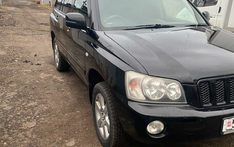 Toyota Kluger I, 2002 год, 1 250 000 рублей, 4 фотография